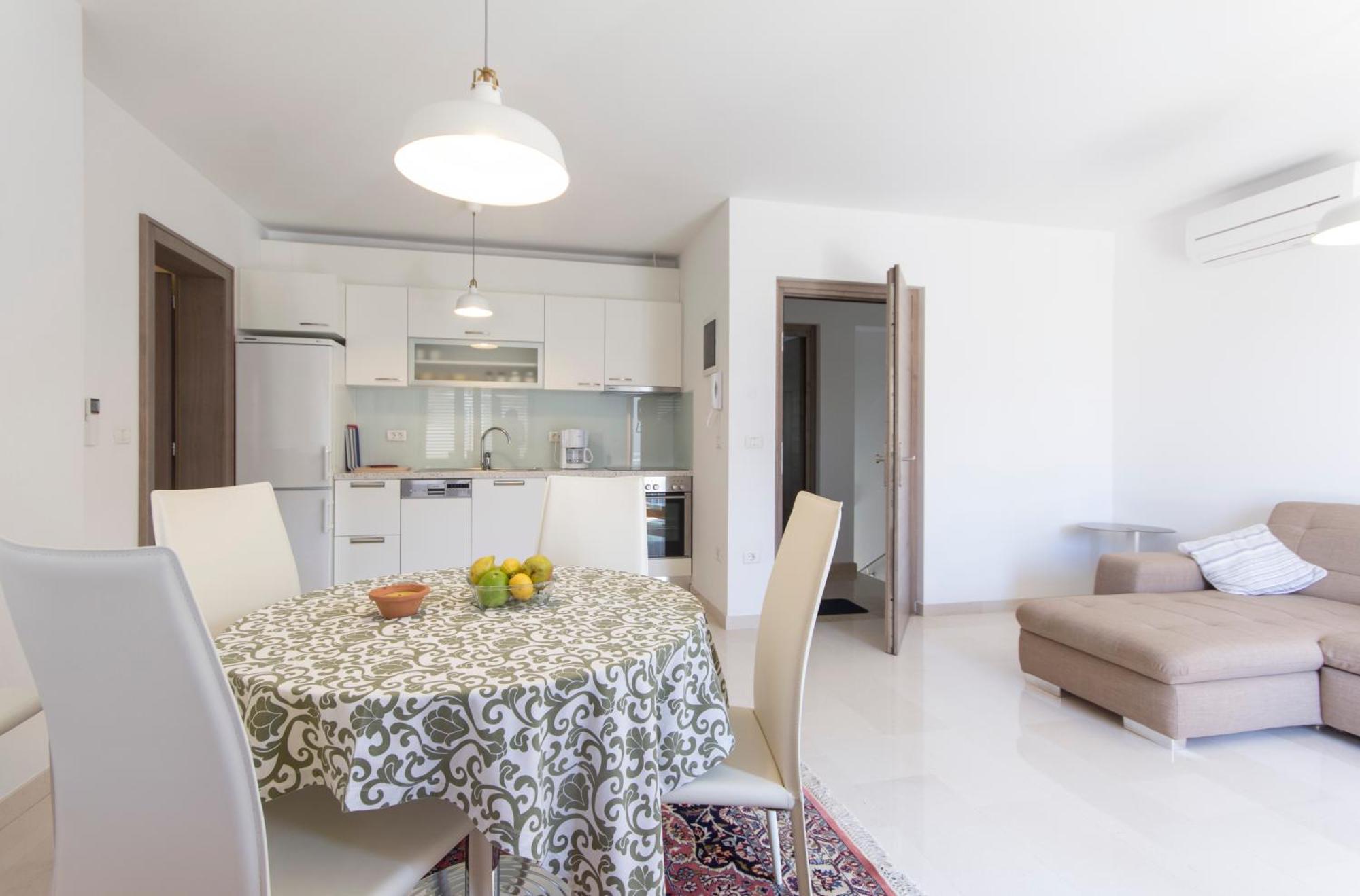 Apartment Veronika Medulin